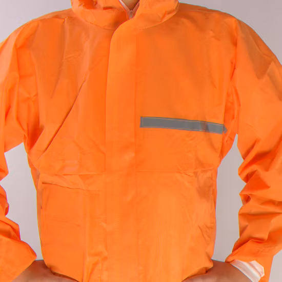 Vêtements de travail chimiques avec certificats de type4/5/6 Hot Sale combinaison jetable virus combinaison de protection hospitalière de protection avec vêtement à capuche Ce&FDA